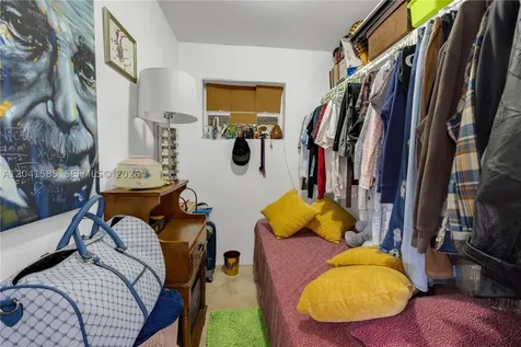 11525 Snapper Creek Drive Miami FL 33173