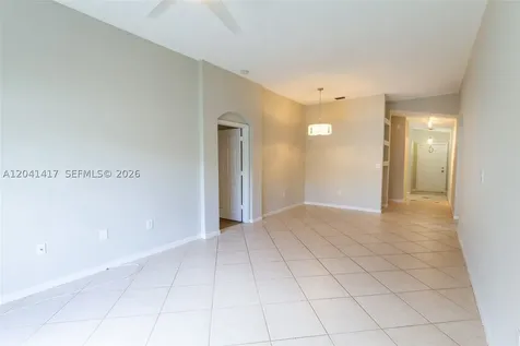 11811 SW 8th Street Pembroke Pines FL 33025