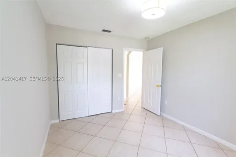 11811 SW 8th Street Pembroke Pines FL 33025
