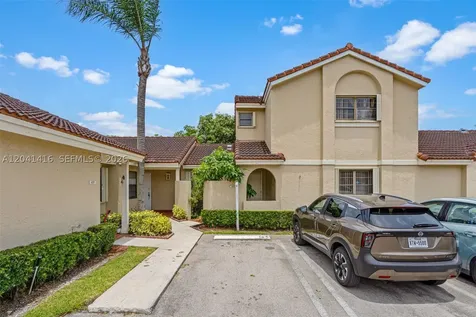 6233 NW 170th Terrace Miami FL 33015