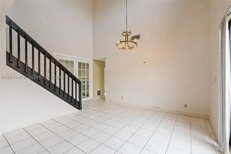 6233 NW 170th Terrace Miami FL 33015
