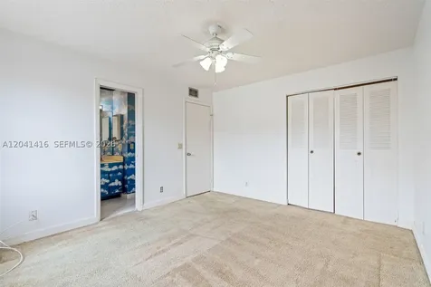 6233 NW 170th Terrace Miami FL 33015