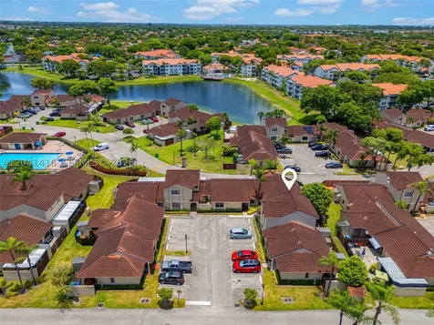 6233 NW 170th Terrace Miami FL 33015