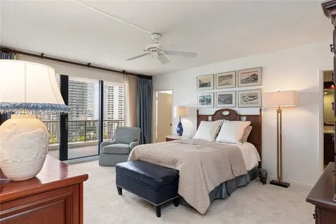 1581 Brickell Avenue Miami FL 33129