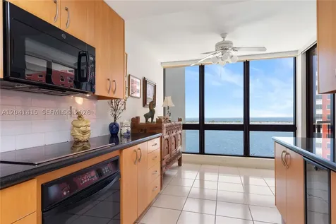 1581 Brickell Avenue Miami FL 33129