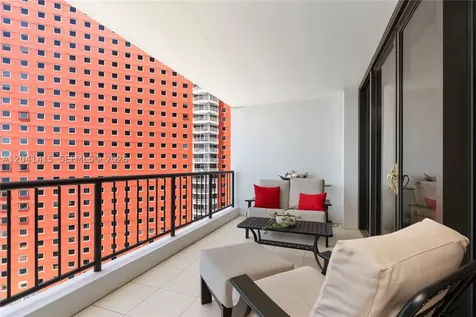 1581 Brickell Avenue Miami FL 33129