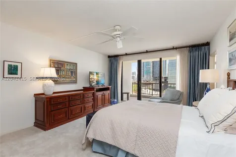 1581 Brickell Avenue Miami FL 33129