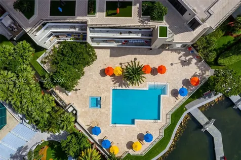 1581 Brickell Avenue Miami FL 33129