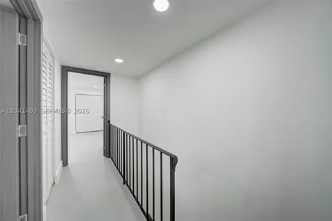 1083 W 38th Street Hialeah FL 33012