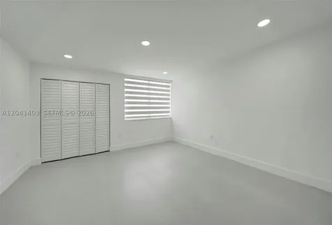1083 W 38th Street Hialeah FL 33012
