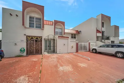 1083 W 38th Street Hialeah FL 33012