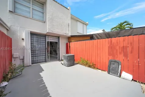 1083 W 38th Street Hialeah FL 33012