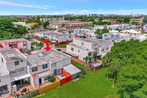 1083 W 38th Street Hialeah FL 33012