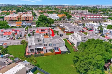 1083 W 38th Street Hialeah FL 33012