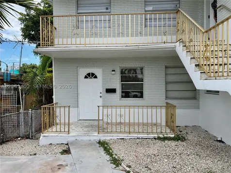 911 NW 22nd Place Miami FL 33125