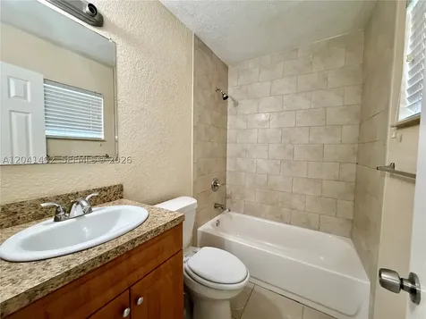 911 NW 22nd Place Miami FL 33125