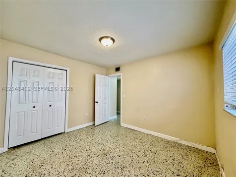 911 NW 22nd Place Miami FL 33125