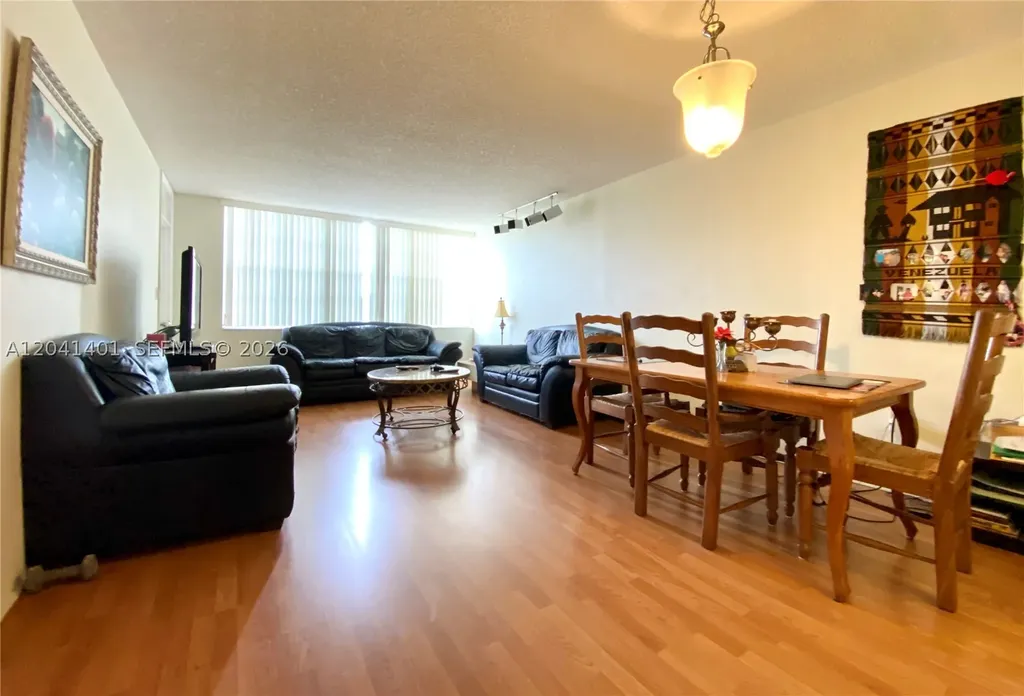 1300 Saint Charles Place Pembroke Pines FL 33026