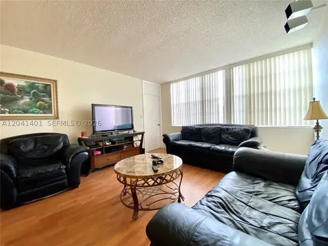 1300 Saint Charles Place Pembroke Pines FL 33026