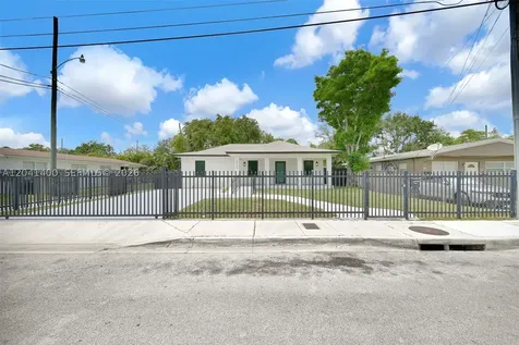 6039 SW 63rd Terrace South Miami FL 33143