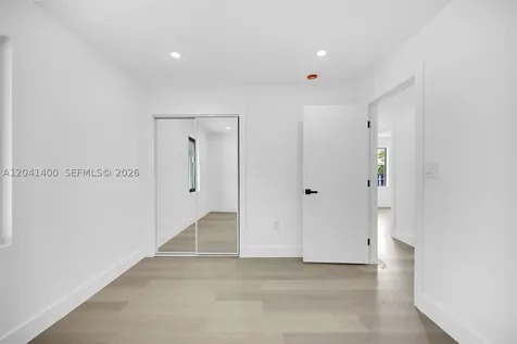 6039 SW 63rd Terrace South Miami FL 33143