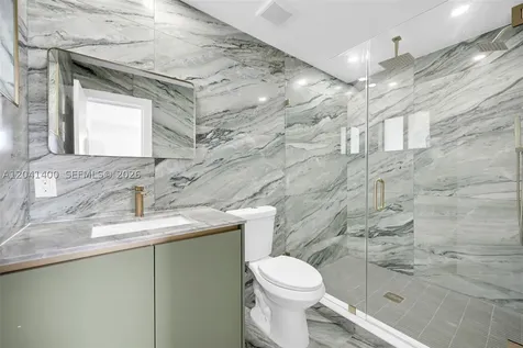 6039 SW 63rd Terrace South Miami FL 33143