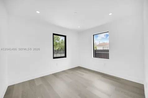 6039 SW 63rd Terrace South Miami FL 33143