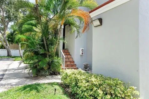 12003 NW 11th Street Pembroke Pines FL 33026