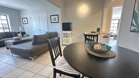 2475 SW 24th Terrace Miami FL 33145