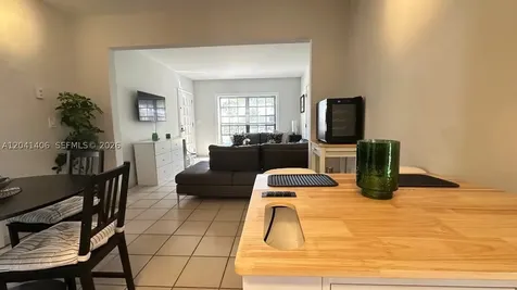 2475 SW 24th Terrace Miami FL 33145