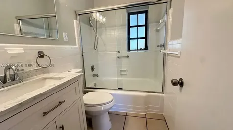 2475 SW 24th Terrace Miami FL 33145