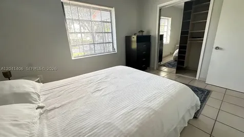 2475 SW 24th Terrace Miami FL 33145