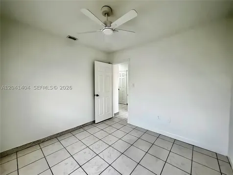 913 NW 22nd Place Miami FL 33125