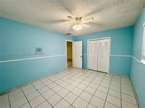 913 NW 22nd Place Miami FL 33125