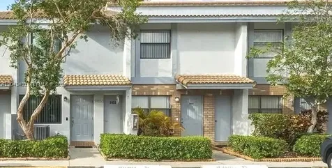 9835 Riverside Drive Coral Springs FL 33071