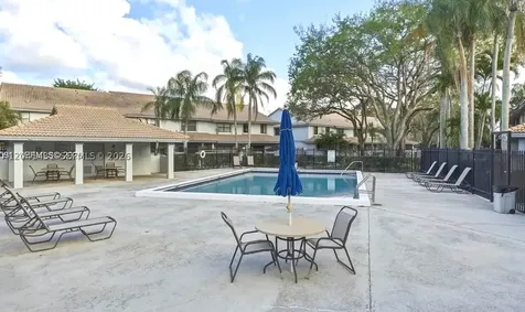 9835 Riverside Drive Coral Springs FL 33071