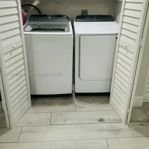 9835 Riverside Drive Coral Springs FL 33071