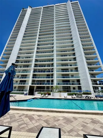 19500 Turnberry Way Aventura FL 33180
