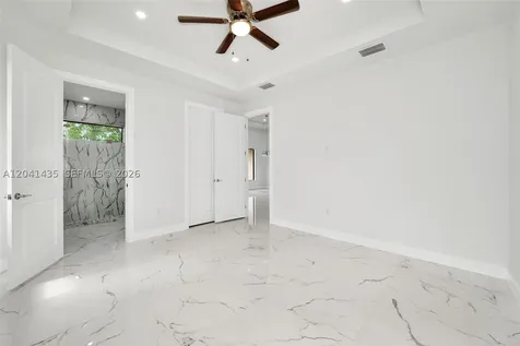 3207 E 10th Street Lehigh Acres FL 33972