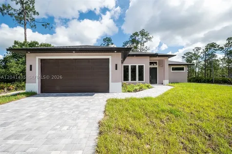 3207 E 10th Street Lehigh Acres FL 33972