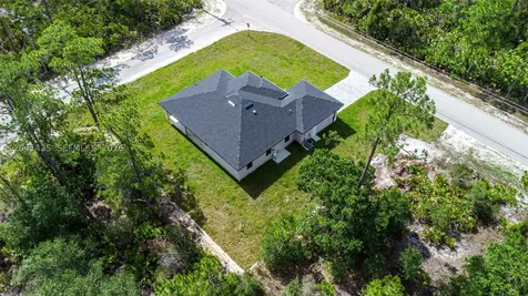 3207 E 10th Street Lehigh Acres FL 33972