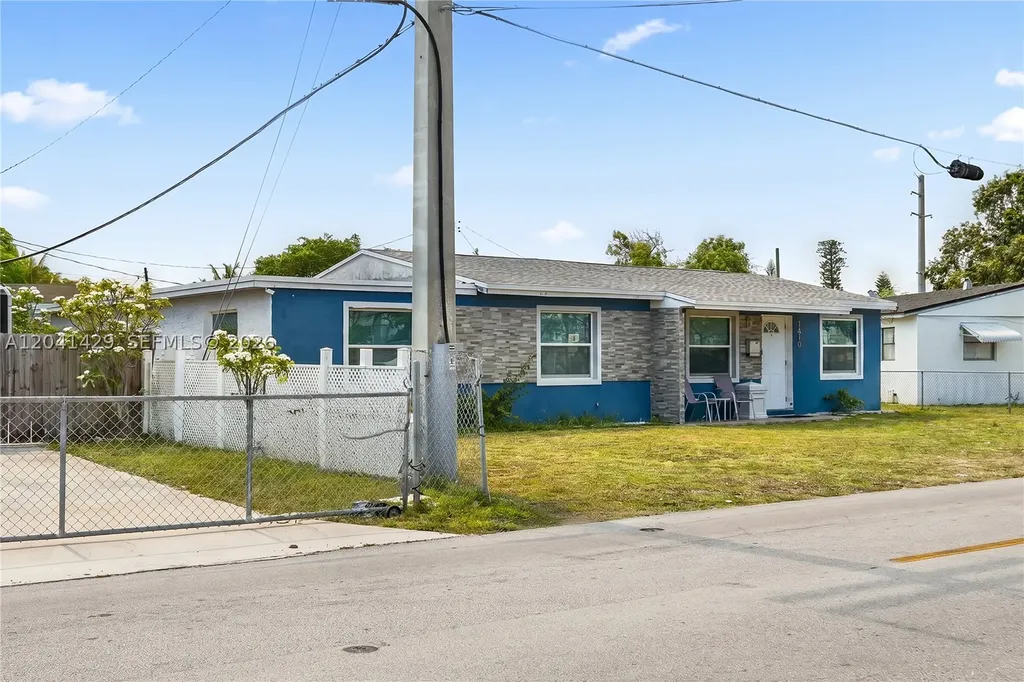1610 S 22nd Avenue Hollywood FL 33020