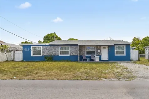 1610 S 22nd Avenue Hollywood FL 33020