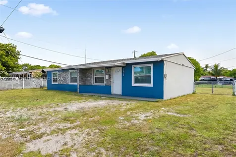 1610 S 22nd Avenue Hollywood FL 33020