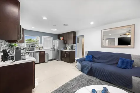 1610 S 22nd Avenue Hollywood FL 33020
