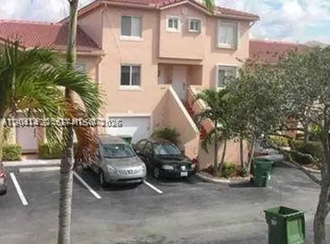 246 Riviera Circle Weston FL 33326