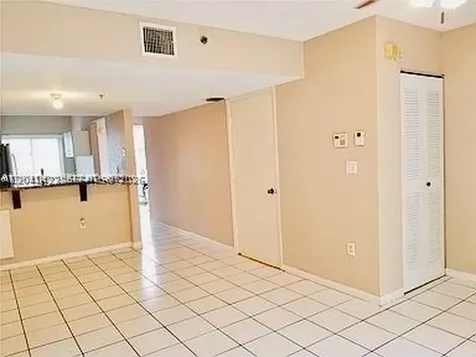 246 Riviera Circle Weston FL 33326