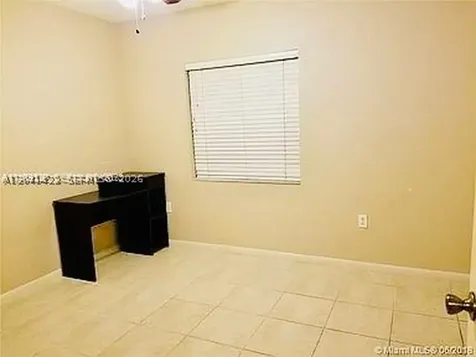 246 Riviera Circle Weston FL 33326