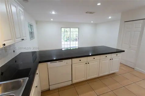 2919 Virginia Street Miami FL 33133