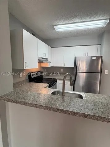 761 N Pine Island Road Plantation FL 33324